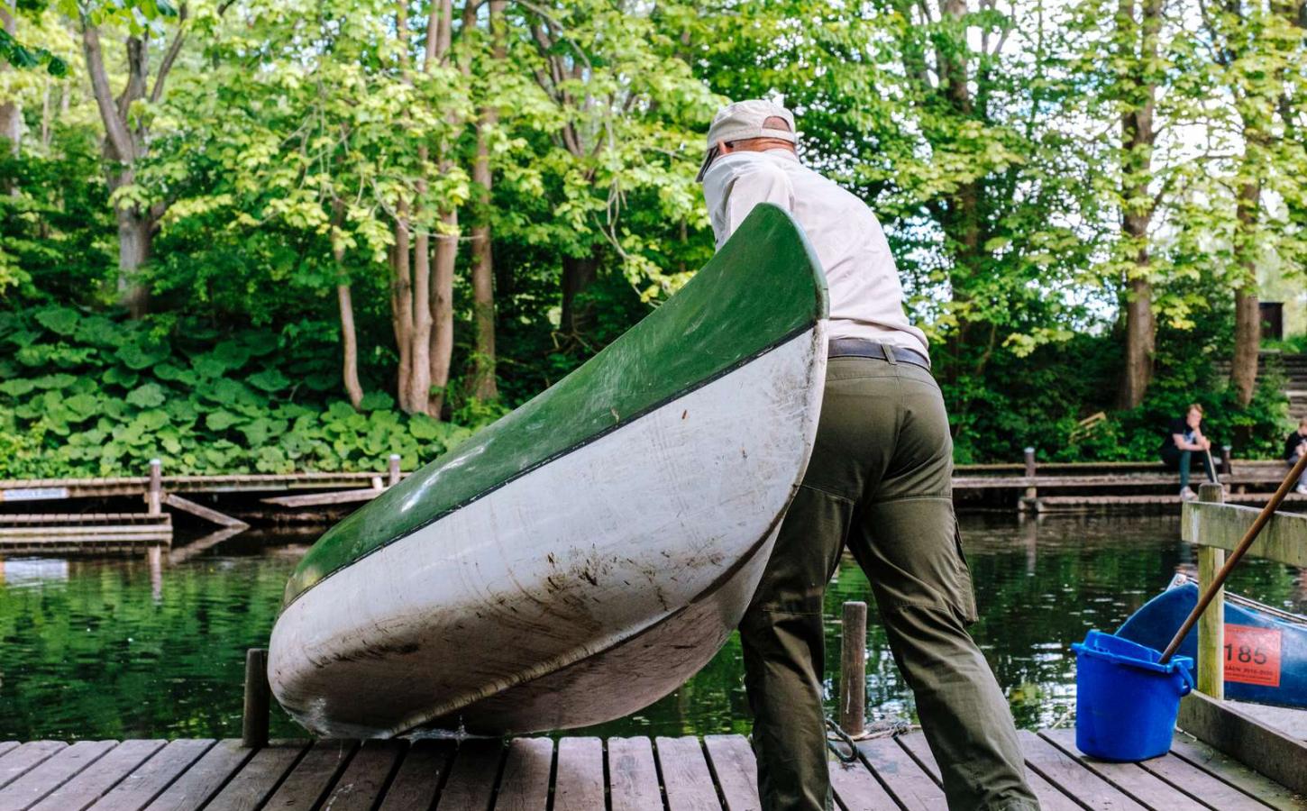Kanoisætning ved Slusehuset