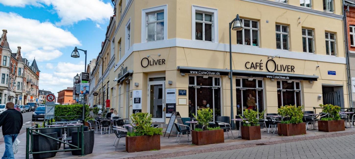 Cafe Oliver