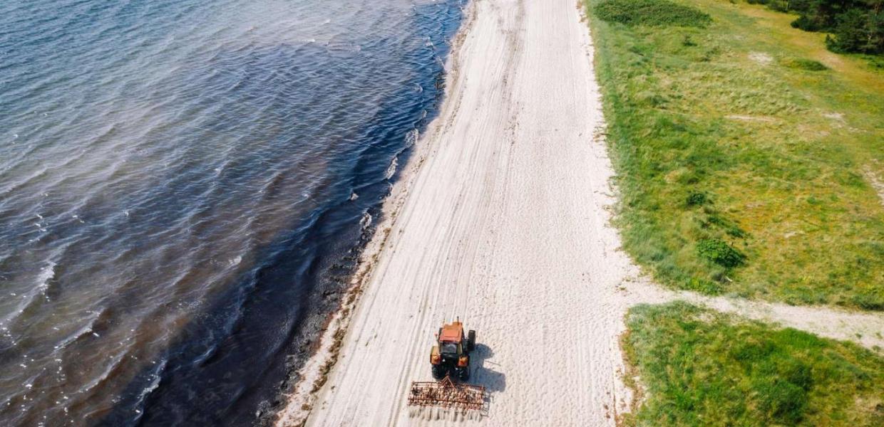 Traktor på Feddet